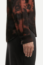 Cargar imagen en el visor de la galería, Camisa Estampada marron