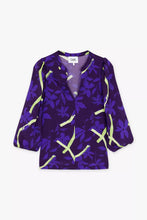 Cargar imagen en el visor de la galería, Blusa Floral